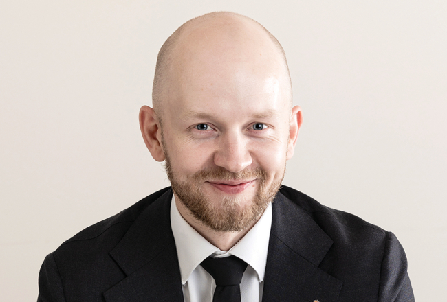 «Skaidrs, ka Progresīvie, neesot valdībā, zaudē iespēju tiešā veidā ietekmēt politisko dienaskārtību un pieņemt lēmumus. Tas, ko mēs saglabājām, ir politiskā stāja un skaidri principi. Tas ir ilgtermiņā svarīgākais ieguvums.»