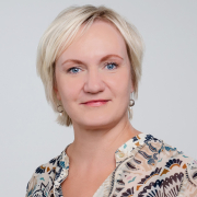 Laura Dumbere