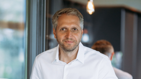 Alens Baibekovs. Publicitātes foto.