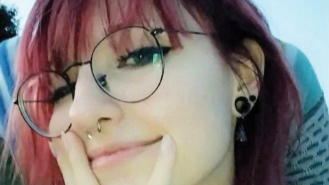 Šī Luīzes fotogrāfija mammai ir pati mīļākā.