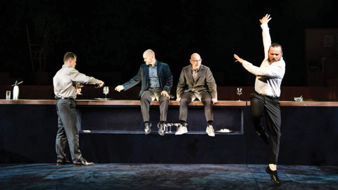 Četru skolotāju lomās Gints Andžāns (no kreisās), Lauris Dzelzītis, Dainis Gaidelis un Gints Grāvelis.