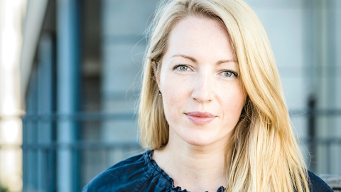 Ilze Medne uzsver, ka ir svarīgi laikus un mērķtiecīgi veidot uzkrājumus. Standarta drošības spilvenam vajadzētu būt 3—6 mēnešu ienākumu apmērā. Tas dos laiku mierīgi pārkvalificēties vai atrast jaunu darbu, nekrist panikā pirmajās grūtībās.