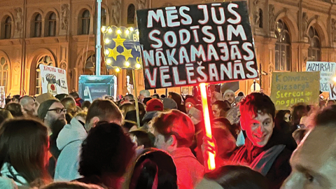 Protesta demonstrācija pagājušā gada 6. novembrī Doma laukumā