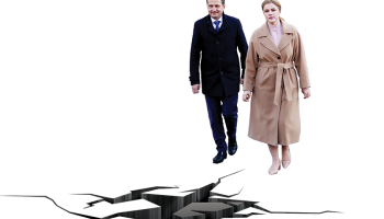 Premjerministre Evika Siliņa un ZZS līderis, zemkopības ministrs Armands Krauze. Ilustrācijai izmantots LETA foto