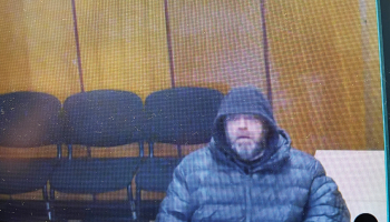 Slepkavībā apsūdzētais Igors Haits tiesas sēdē.