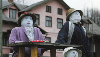 Sabiles leļļu māja.