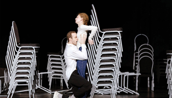 Ne kaislība, bet līdzatkarība piesien Elzas Rūtas Jordānes Kristīni pie neatgriezeniski salauztā Edgara, kādu spēlē Kārlis Reijers.