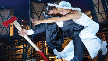 Frederika lomā Klāvs Kristaps Košins, Belinda — Madara Viļčuka.