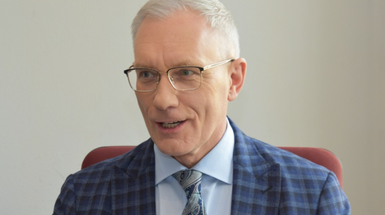 Armands Gūtmanis. Publicitātes foto