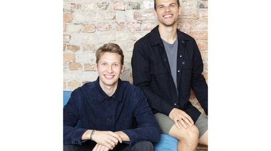 Jaunie uzņēmēji Emīls Senkans, Toms Bergans-Berģis, BookGenie.io.