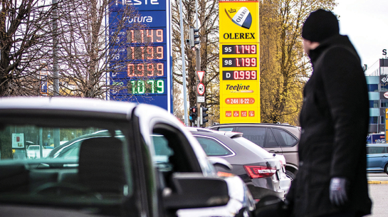 Kāda degvielas uzpildes stacija Tallinā.