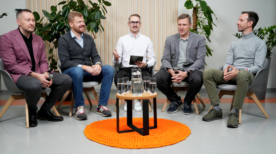 Attēlā (no kreisās): Māris Gaugers, Ansis Valdovskis, Toms Lācis, Rolands Levics, Matīss Zemītis