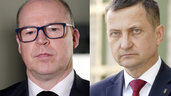 No kreisās — Armīns Meisters, Armands Krauze. LETA/IR redakcija kolāža