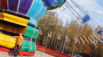 Atrakciju parks. Foto: Gints Ivuškāns, F64