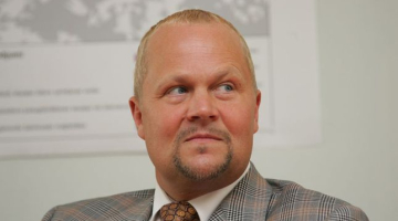 Rūta Kalmuka, F64