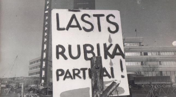 Barikāžu laikā 1991.gadā. Foto: Valdis Paeglis, F64