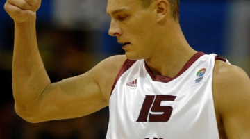 Andris Biedriņš. Foto: Romāns Kokšarovs, F64