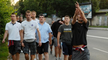 Horvātu fani Rīgā. Foto: Gints Ivuškāns, F64