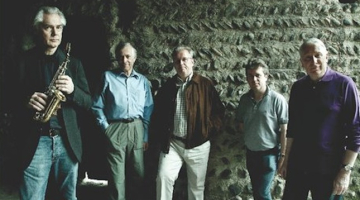 2014_09_garbareks-media-large.jpg