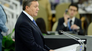 Ukrainas prezidents Viktors Janukovičs runā ANO Ģenerālajā asamblejā. Foto: EPA/LETA
