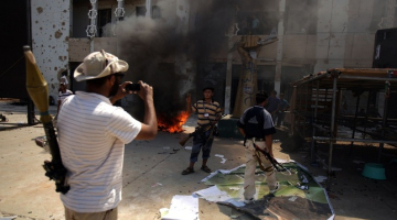 Lībijas sievietes līksmo. Foto: AFP/LETA