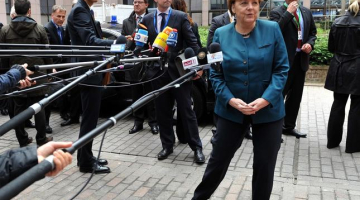 Vācijas kanclere Angela Merkele trešdien preses konferencē Briselē. Foto: AFP/LETA