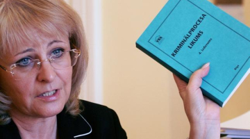 Vineta Muižniece un Kriminālprocesa likums. Foto: Raitis Plauks, F64