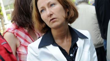 Lita Krone, LETA