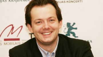 "Lielās mūzikas balvas 2010" laureāts par spožiem starptautiskiem sasniegumiem un Latvijas vārda daudzināšanu pasaulē diriģents Andris Nelsons. Foto: Gints Ivuškāns, F64