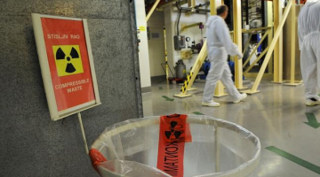 Slovēnijas vienīgajā atomstacijā. Foto: AFP/LETA