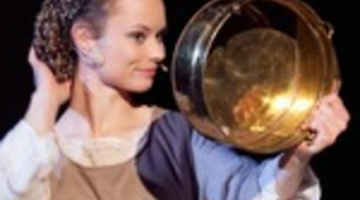 Pelnrušķītes lomā aktrise Laura Jeruma. Publicitātes foto