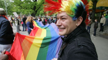 Andrejs Strokins, F64