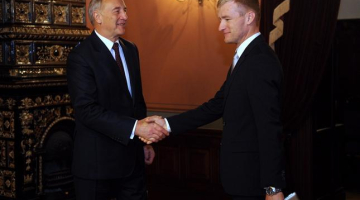Valsts prezidents Andris Bērziņš tiekas ar ministru Edmundu Sprūdžu. Foto: Lita Krone, LETA