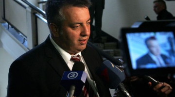 Reinis Hofmanis, F64