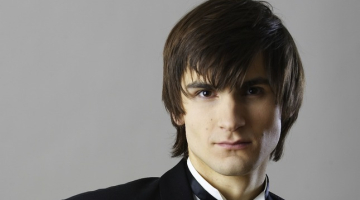 Pianists Vestards Šimkus.Publicitātes foto