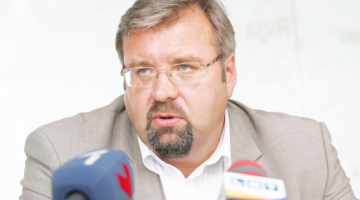 Attēlā: Vigo Legzdiņš