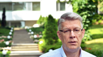 Valdis Zatlers vēl bijušajā Jūrmalas rezidencē. Foto: Andrejs Terentjevs, F64