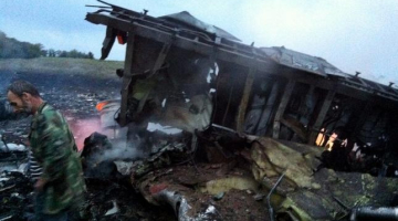 Lidmašīnas katastrofas vietā. Foto: AFP-LETA