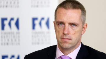 AS "Swedbank" valdes priekšsēdētājs Māris Mančinskis šodien pēc Saeimas lēmuma atsauca bankas līdzdalību valsts atbalsta programmā pirmā mājokļa iegādei. Foto: Evija Trifanova, LETA