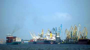 Rīgas brīvostā. Foto: Ieva Lūka, LETA