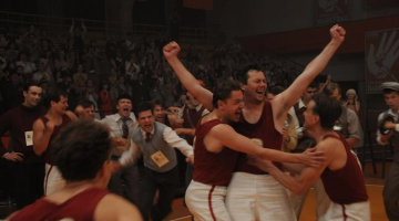 Kadrs no filmas "Sapņu komanda 1935". Foto: Mārtiņš Mīlbrets