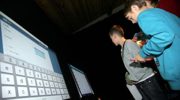 Skolotāju digitālās apmācības programmas "Skola nākotnei" prezentācijas pasākumā. Foto: Ieva Lūka, LETA