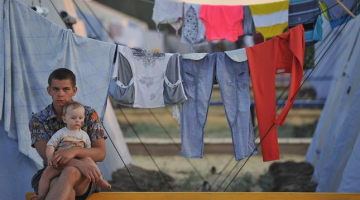 Ukrainas bēgļi nometnē Rostovā (Krievija). Foto: ITAR-TASS/LETA