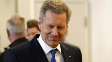 Bijušais Vācijas prezidents Kristians Vulfs pēc tiesas sprieduma. Foto: AFP/LETA