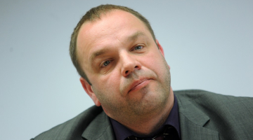 Valsts policijas Galvenās Kriminālpolicijas pārvaldes Ekonomisko noziegumu apkarošanas pārvaldes priekšnieks Gatis Gudermanis. Foto: Evija Trifanova, LETA