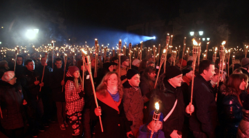 Lāpu gājiens Rīgā. Foto: Sintija Zandersone, LETA