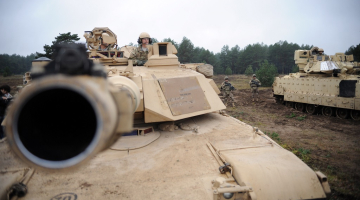 ASV armijas Pirmās kavalērijas divīzijas smagās bruņutehnikas rotas paraugdemonstrējumi Ādažos. Foto: Edijs Pālens, LETA
