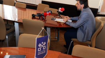 Rīgas pilsētas būvvaldes vadītājs Inguss Vircavs preses konferencē. Foto: Ieva Lūka, LETA