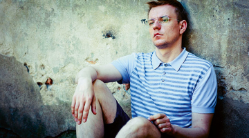 «Ilgu laiku bija sajūta, ka es dzīvoju bez saknēm. Bija liels jautājums — kas es esmu? Droši vien joprojām nav skaidrības.»