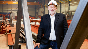 S.B.C. valdes priekšsēdētājs, uzņēmuma dibinātājs un līdzīpašnieks Egīls Janisels.